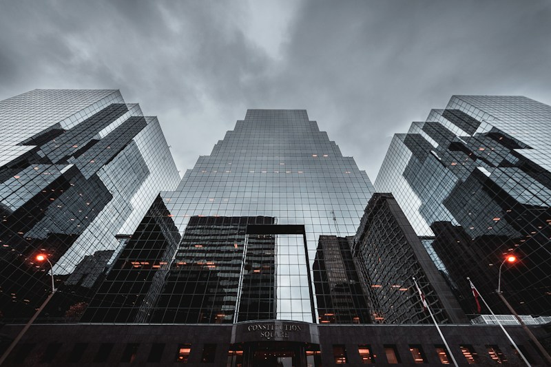 Precise architectural structure symbolizing stable, efficient digital systems